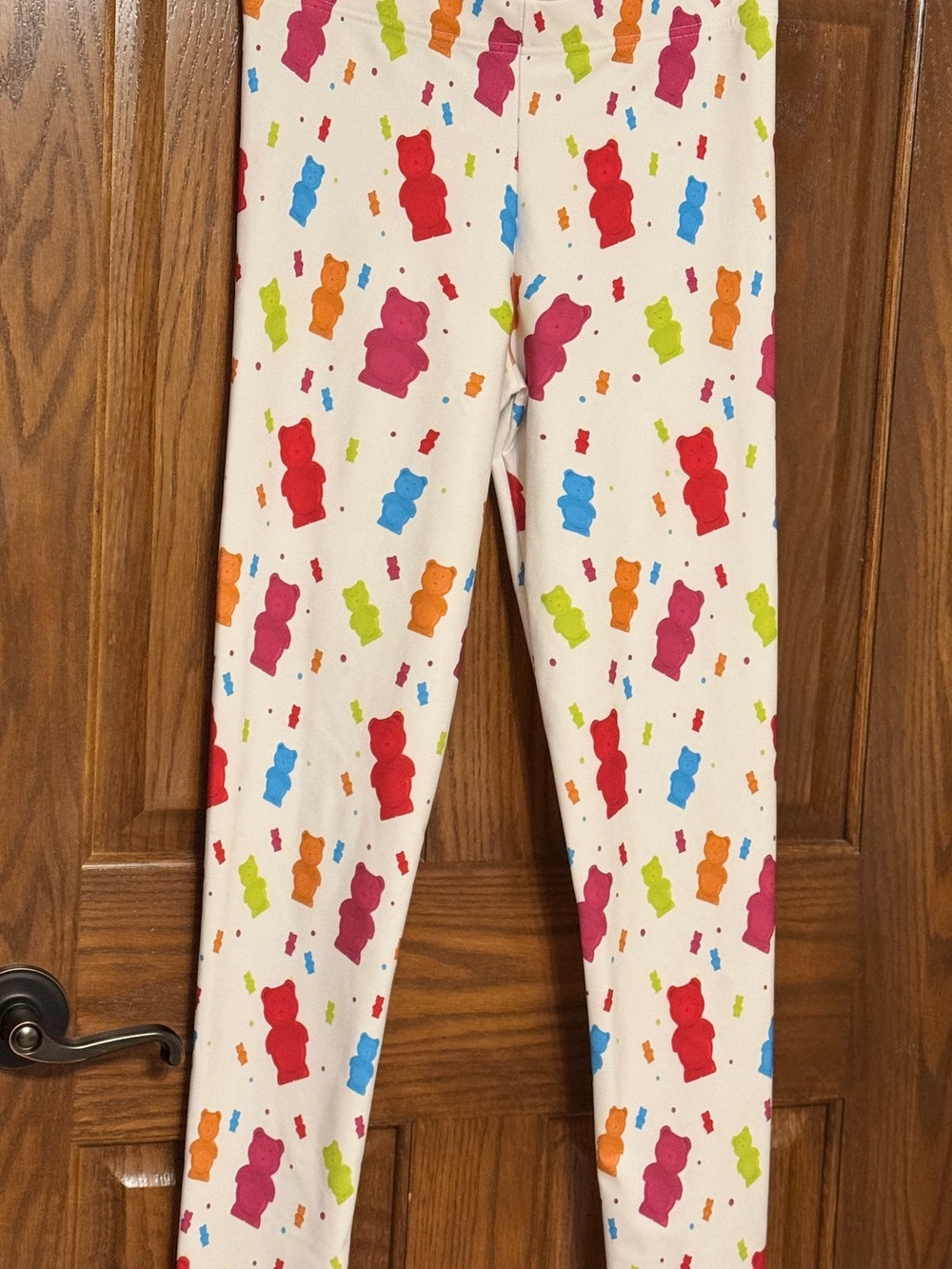ART OF WHERE Size M Gummy Bear Print Leggings